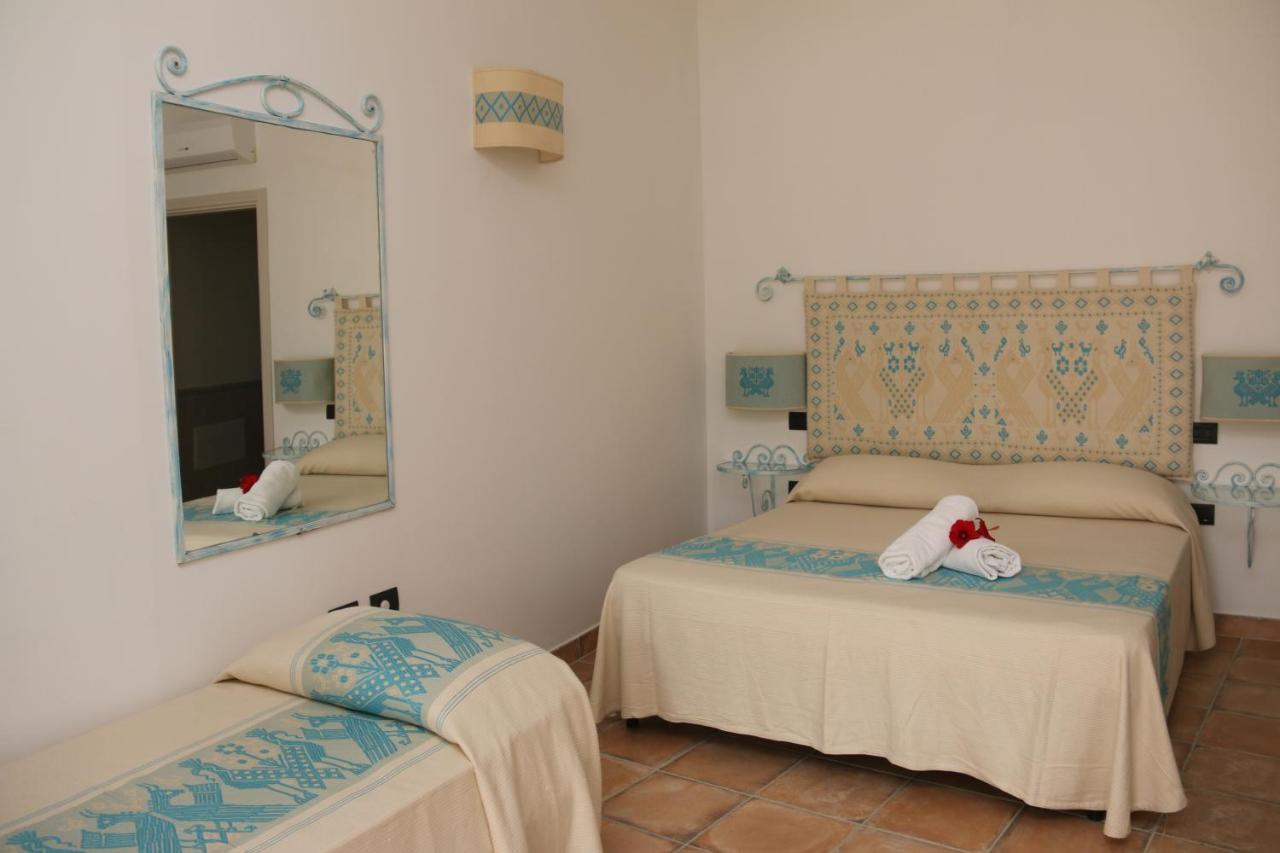 Hotel Tre Lune Villasimius Extérieur photo